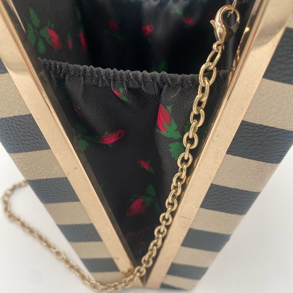 Betsey Johnson perfume bottle style purse - Picture 4 of 8